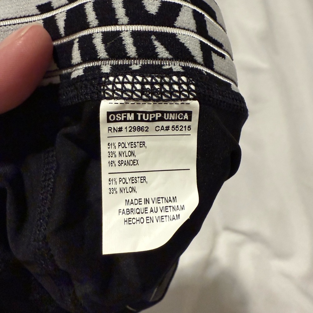 New Nike Pro Black and White Football Skull Cap - Picture 6 of 6